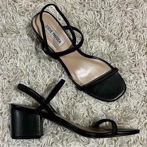 Steve Madden Inessa Block Heel Dress Shoe